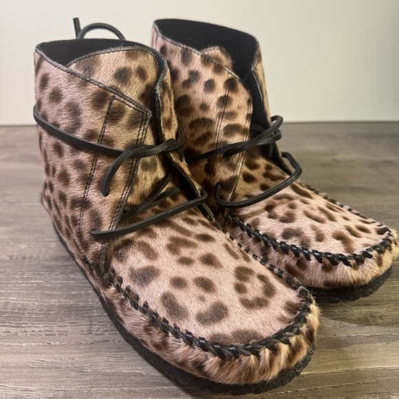 BNWOT Isabel Marant Etoile Flavie Leopard calf hair Moccasin Boots size 37/6.5 - Picture 3 of 9